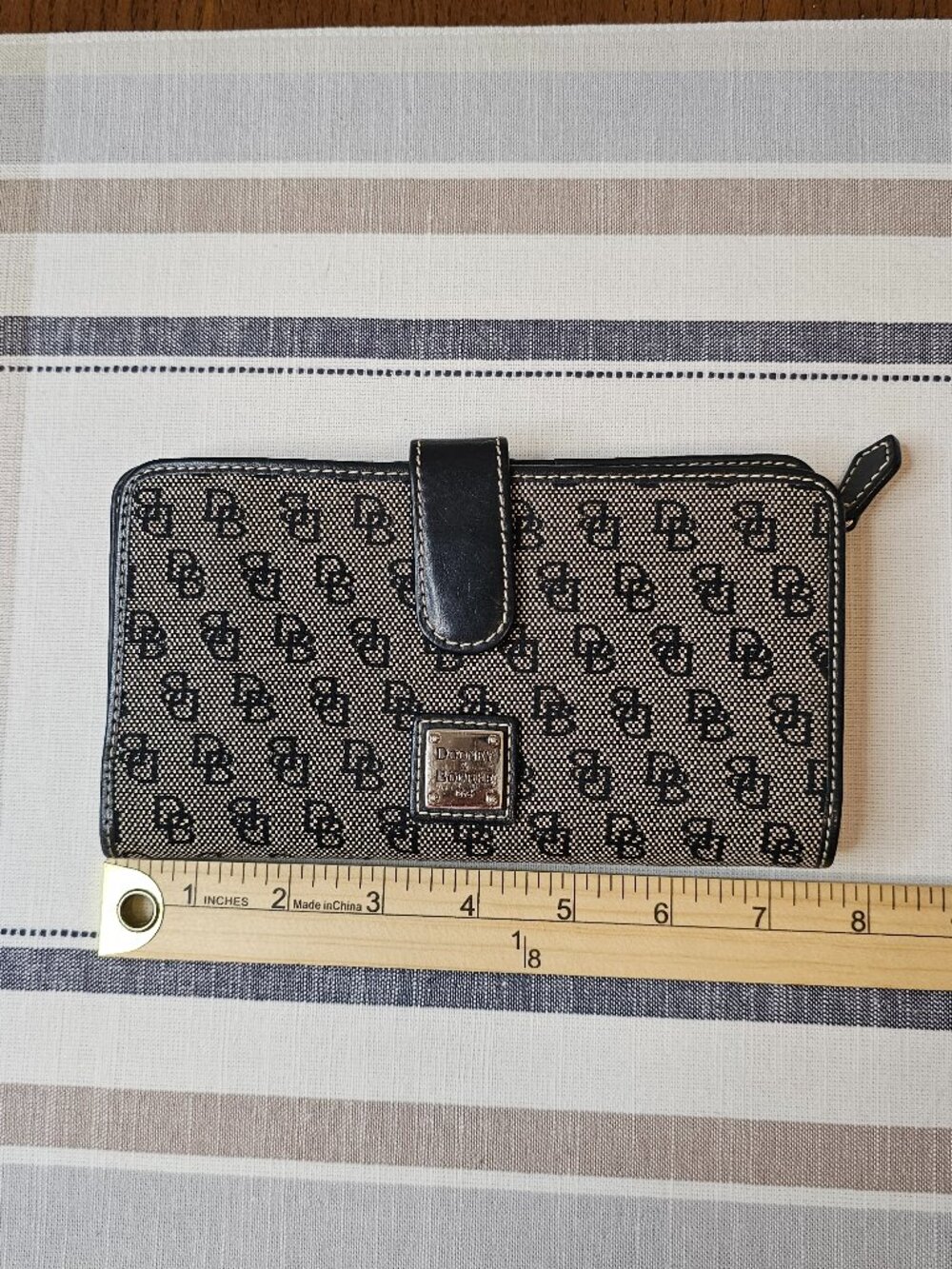 Dooney & Bourke, Black & Tan Signature Wallet, Red Interior